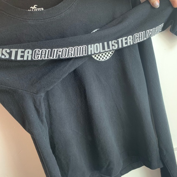 Hollister Black Checker Graphic Long Sleeve Crop Top - Picture 5 of 5